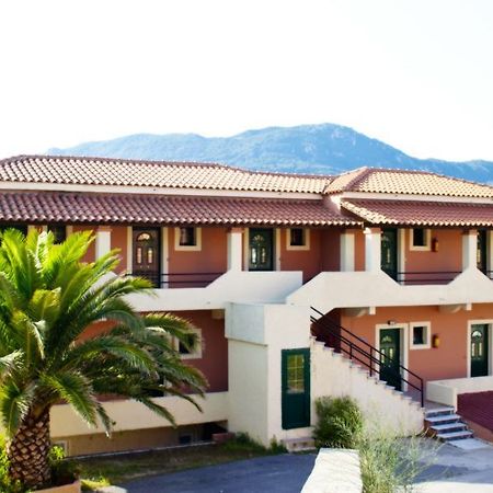Dixtia Apartments Agios Georgios Pagon Bagian luar foto