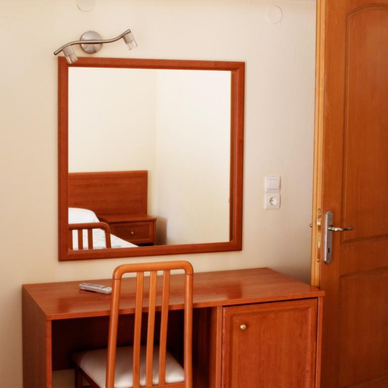 Dixtia Apartments Agios Georgios Pagon Bagian luar foto